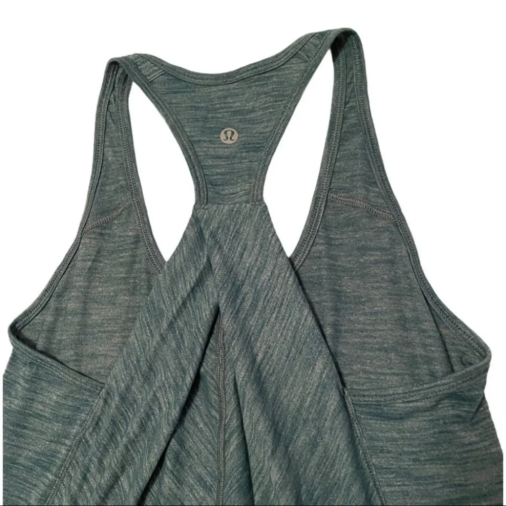 Lululemon Open Cross Back tank top Size Small - Picture 4 of 8
